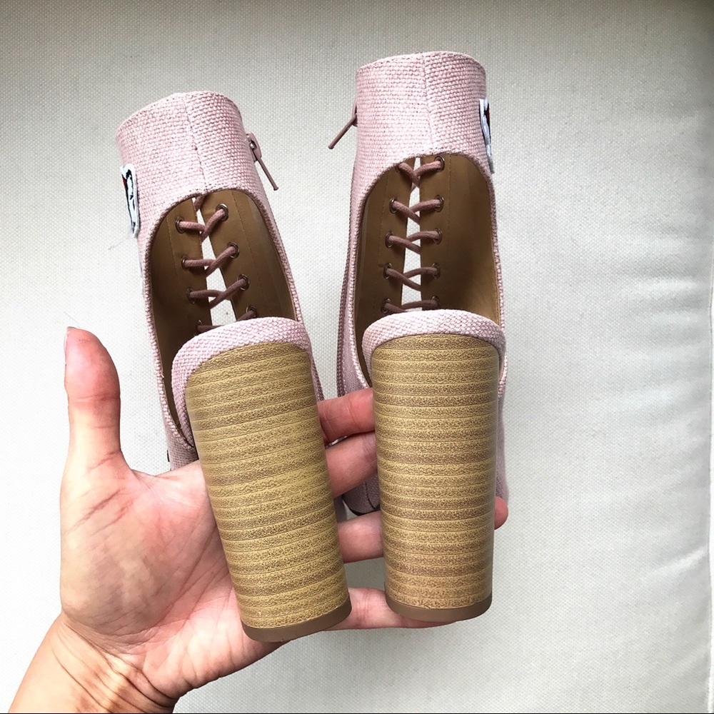 LAST ONE‼️S/6.5 Pink  Chunky Gladiator Heels! - Picture 4 of 8
